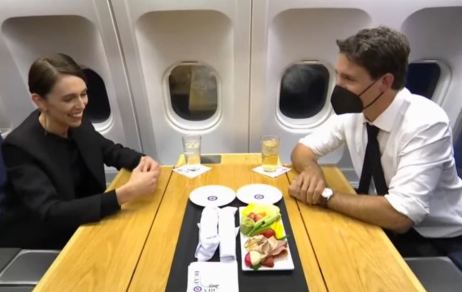 Canadian Prime Minister and New Zealand Prime Minster Using Our Custom Printed Dishware